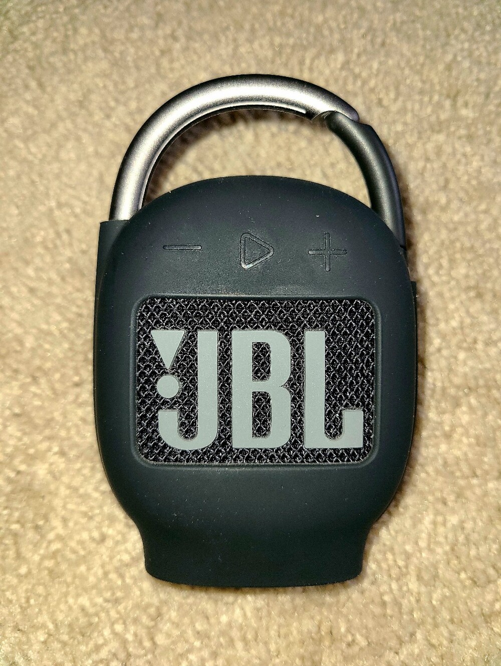 JBL Clip 4